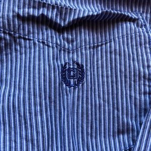 Chaps casual style shirt